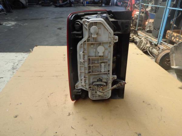 FEU ARRIERE GAUCHE VW - Vue 2